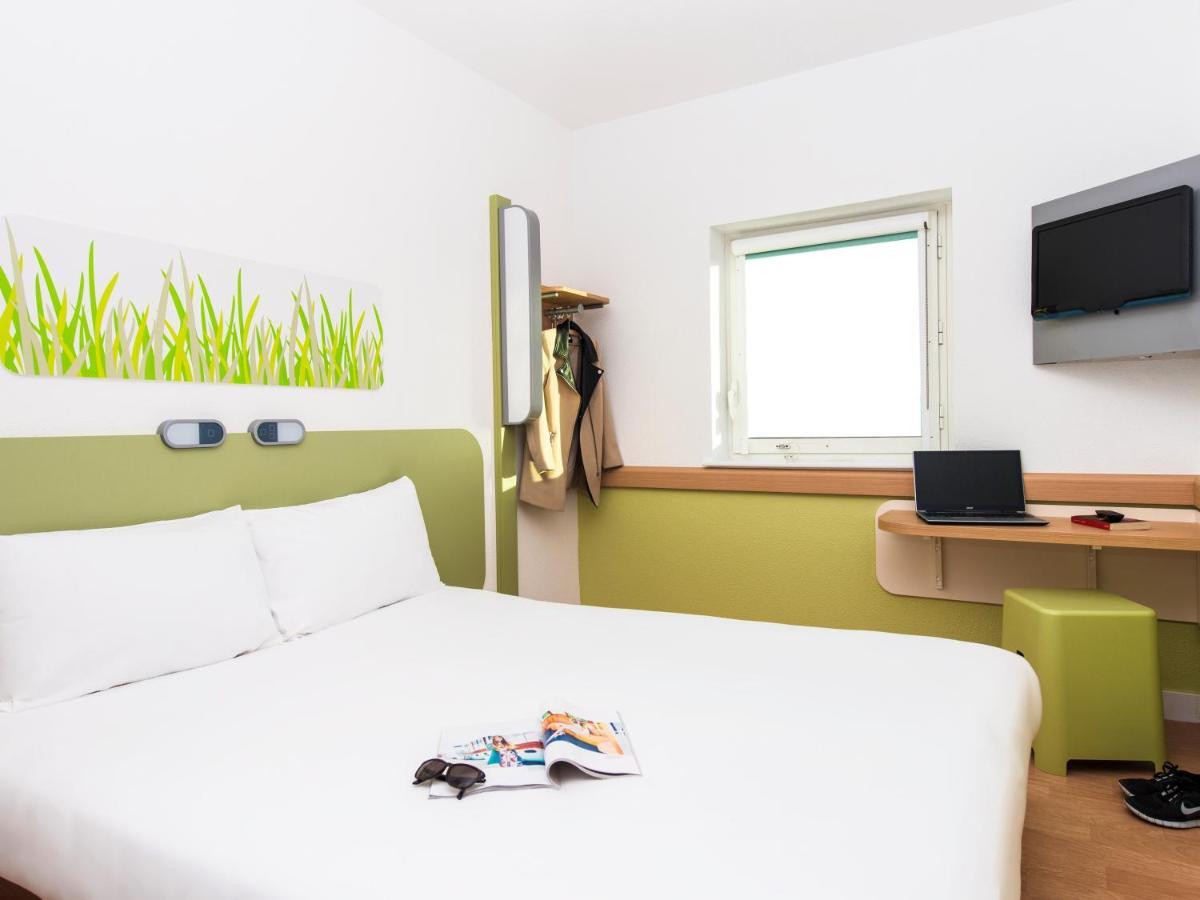 Ibis Budget Биконсфилд Экстерьер фото